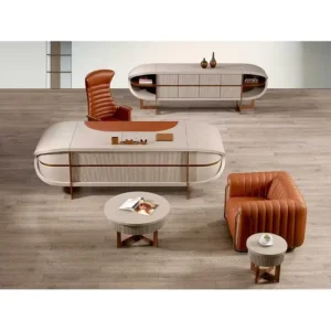 eniş depolama alanına sahip Opal yönetici masası, açık renk ahşap kaplamasıyla ferah ve zarif bir çalışma ortamı sunuyor.