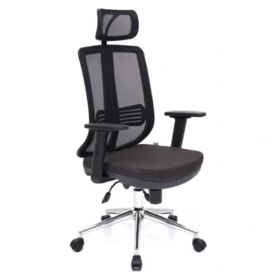 Krom ayaklı, file sırtlı ve ayarlanabilir başlıklı Leda yönetici koltuğu; kalın yastıklı koyu kumaş oturum ve yükseklik ayarlı kolçaklarla ergonomik siyah ofis koltuğu.