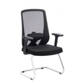 Siyah file sırtlı, sabit kollu, Z tipi ayaklı Luna misafir koltuğu – üç çeyrek açı.