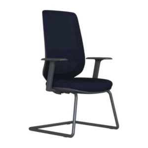 MONA misafir koltuğu, lacivert file sırt ve ince hatlı kolluklar – koyu gri u ayaklı.