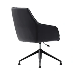 Naro üç kollu puf kombinasyonu, bütüncül döşeme ve kesintisiz dikiş çizgileriyle estetik ortak alan oturumu