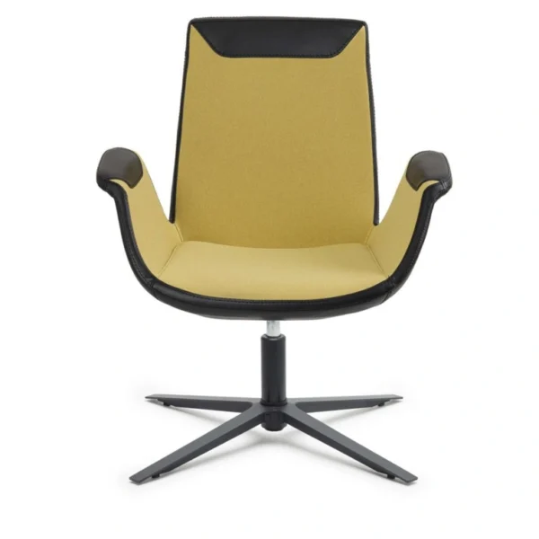 Sarı iç, siyah dış kaplamalı Now misafir koltuğu önden görünüm.