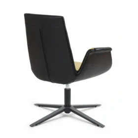 Petrol mavisi oturum ve sırtlı, ince ayaklı Now misafir koltuğu önden görünüm.