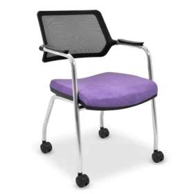 Sande mor oturumlu, file sırtlı konferans sandalyesi, kol dayamalı ve tekerlekli krom ayaklı model.